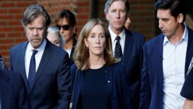 Felicity Huffman spotted in prison uniform