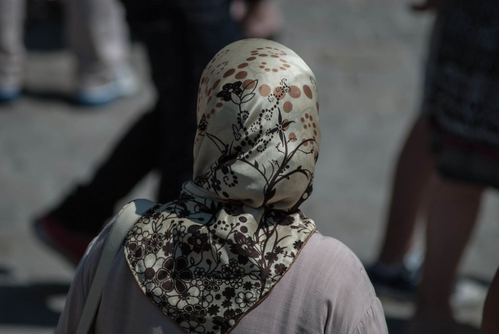 Woman compelled to take away hijab before entering Pepsi Center