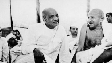 Mahatma Gandhi with Sardar Patel
