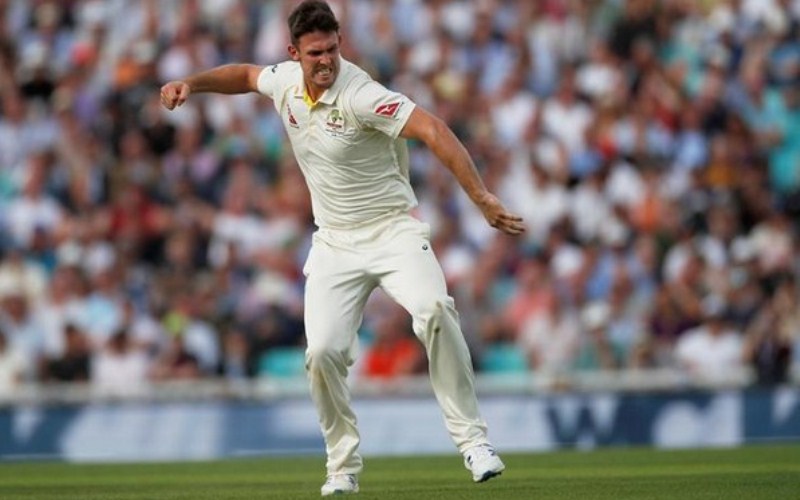 Mitchell Marsh sustains right-hand injury