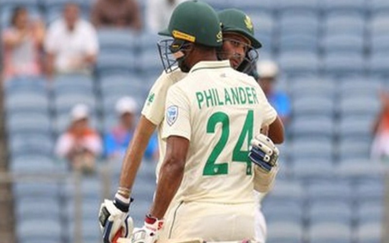 South Africa all-out on 275, India still on 326-run lead