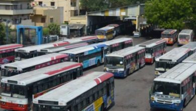 Karimnagar tense, protest with driver's dead body continues