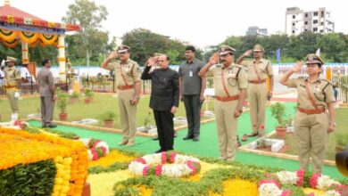 Mahmood Ali pays homage to police martyrs in Hyderabad
