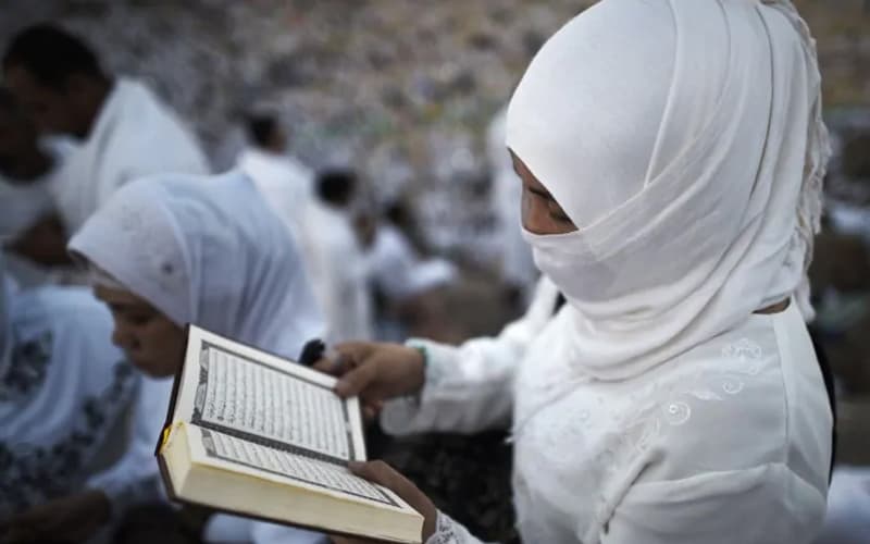 In a first, unchaperoned women may soon able to perform Umrah
