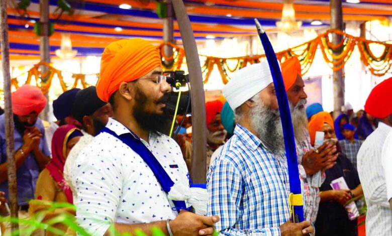 Guru Nanak jayanti celebrated with gaiety, devotion by Sikhs in Telangana. Photo: Mohammed Hussain
