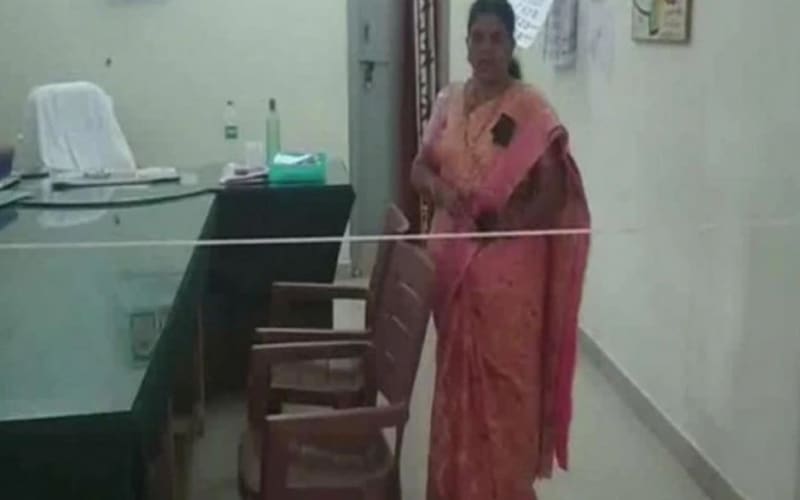 "Panicked" Andhra officer tied rope as barricade in her office