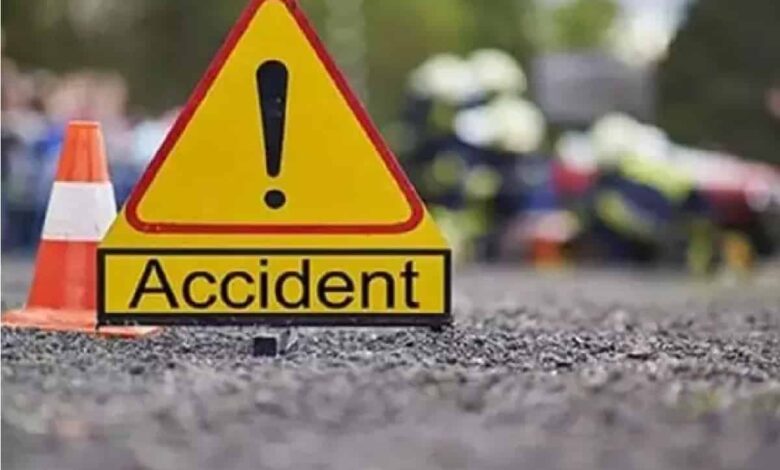 Maha cadre IPS officer dies in road accident at Domalapenta