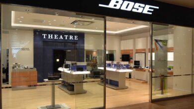 Bose to close all its retail stores