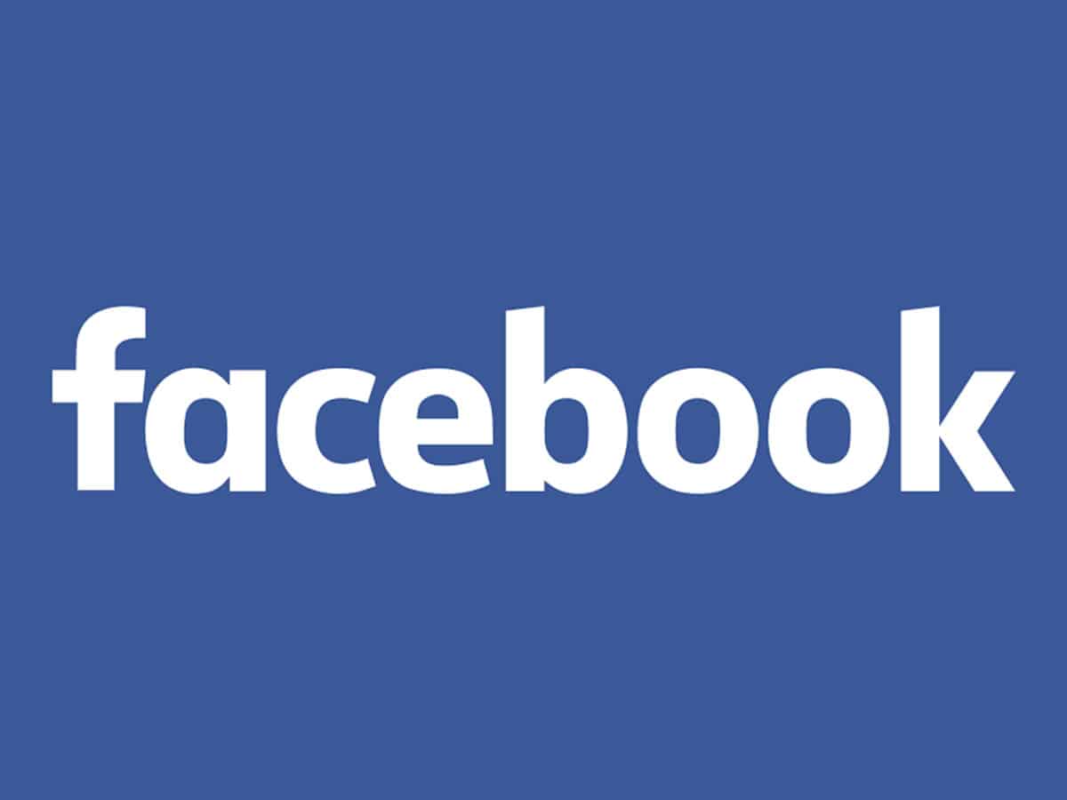 Facebook likely to unveil smartwatch with two cameras