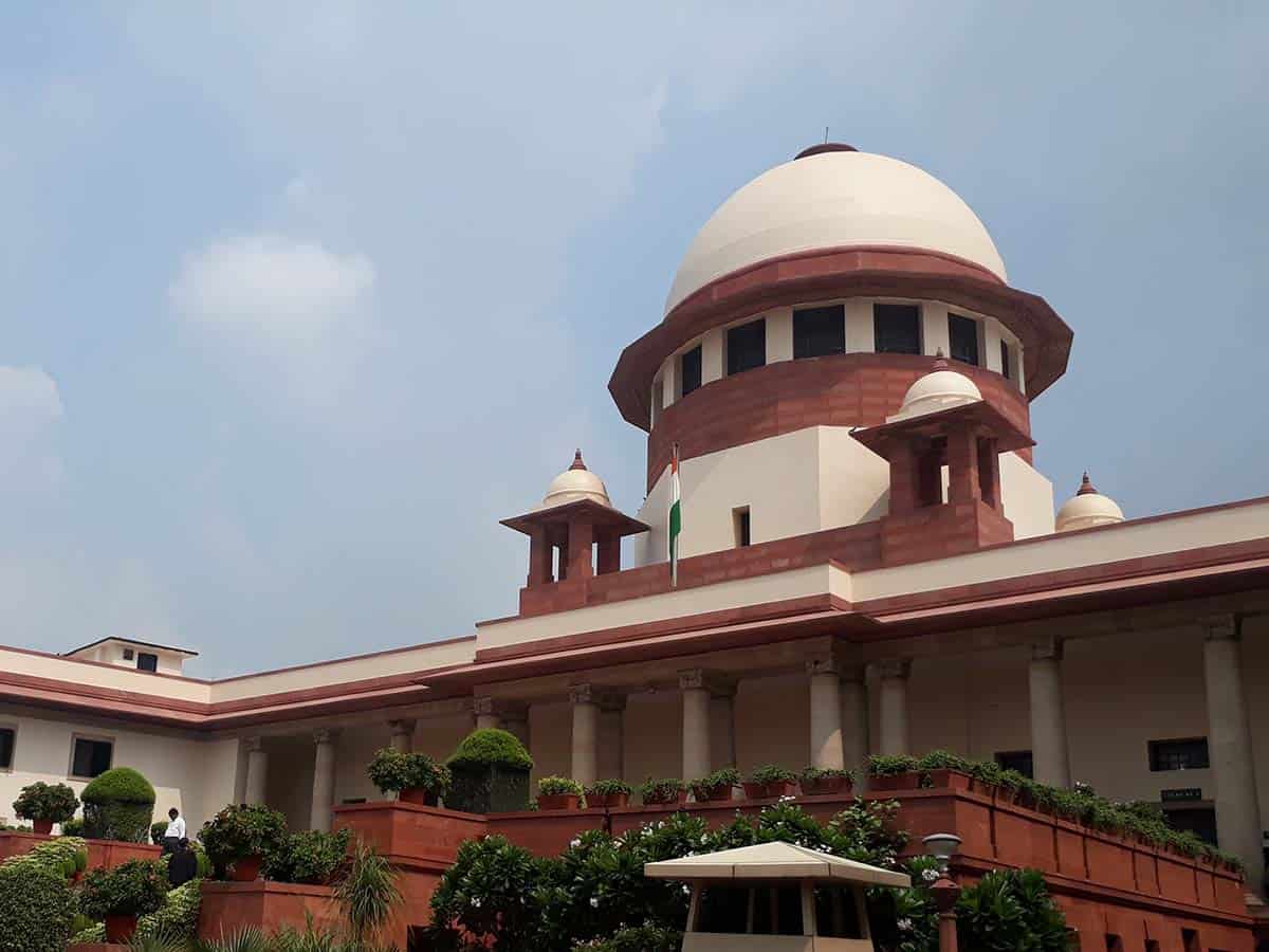 Strictly abide by undertaking that no trees would be cut in Aarey colony: SC directs Mumbai Metro