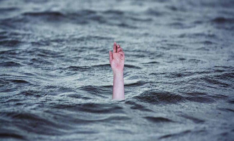 drowning representational image