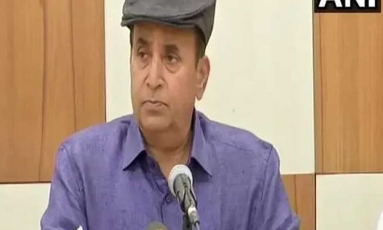 Bombay HC grants bail to Anil Deshmukh in alleged corruption case