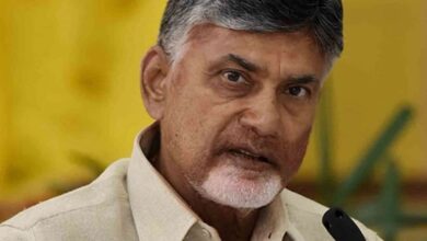 Naidu trying to give slip to government, focuses on Pendurthi