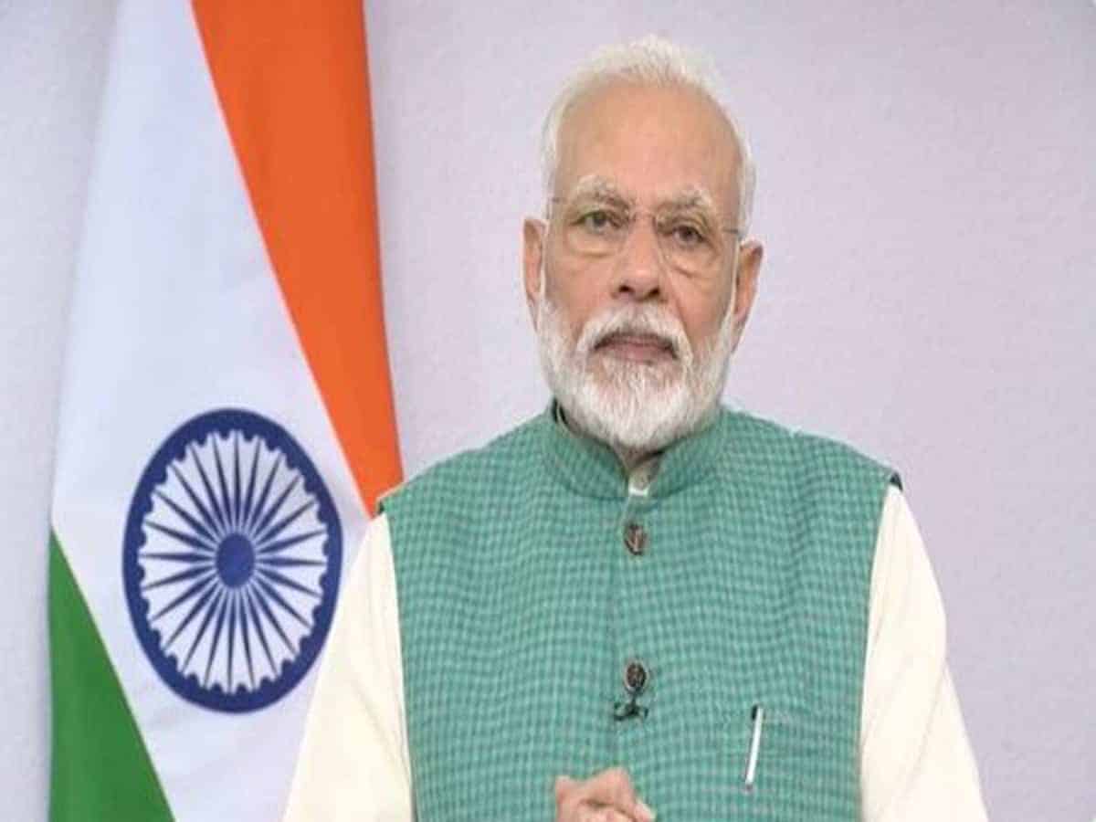 Modi urges Maoists, J&K, N-E militants to join mainstream