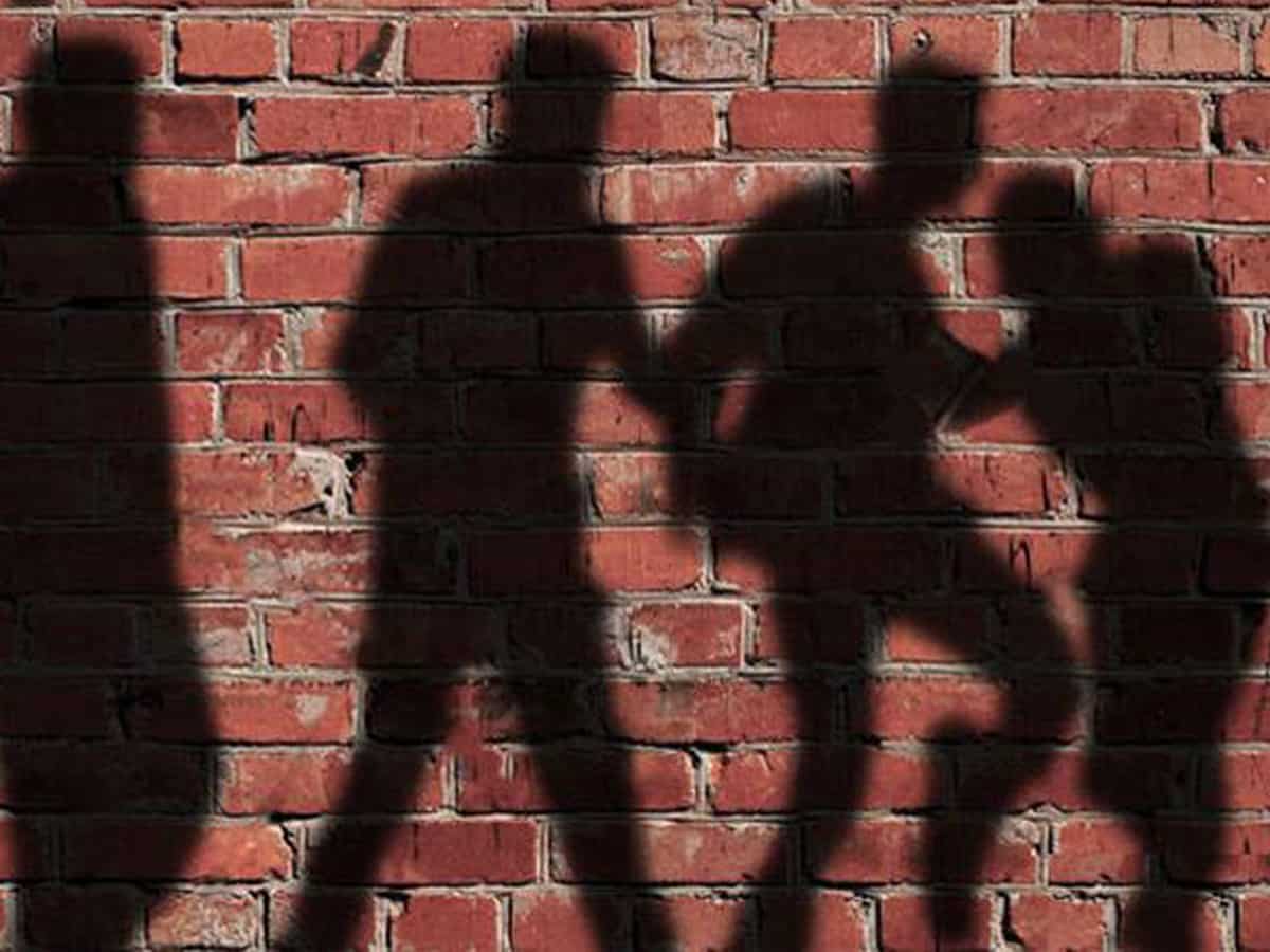 Telangana: Driver attacked for objecting to public urination
