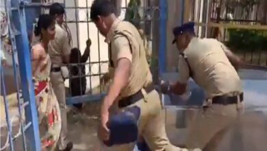 Video of cops thrashing deceased girl’s father goes viral