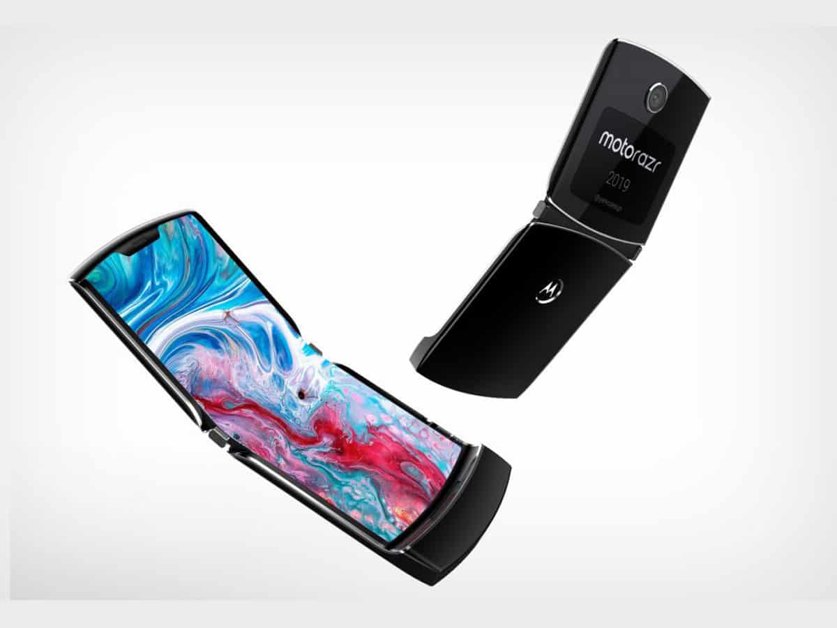 Motorola Razr's first sale delayed to April 15