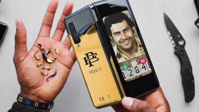 Beware of the Escobar folding phone, people getting scammed