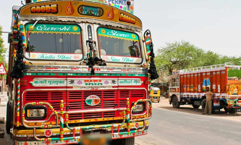 Truck driver shot at for refusing to pay bribe, three police