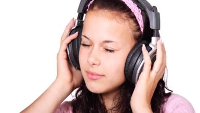 Listening to music helps improve cognitive skills