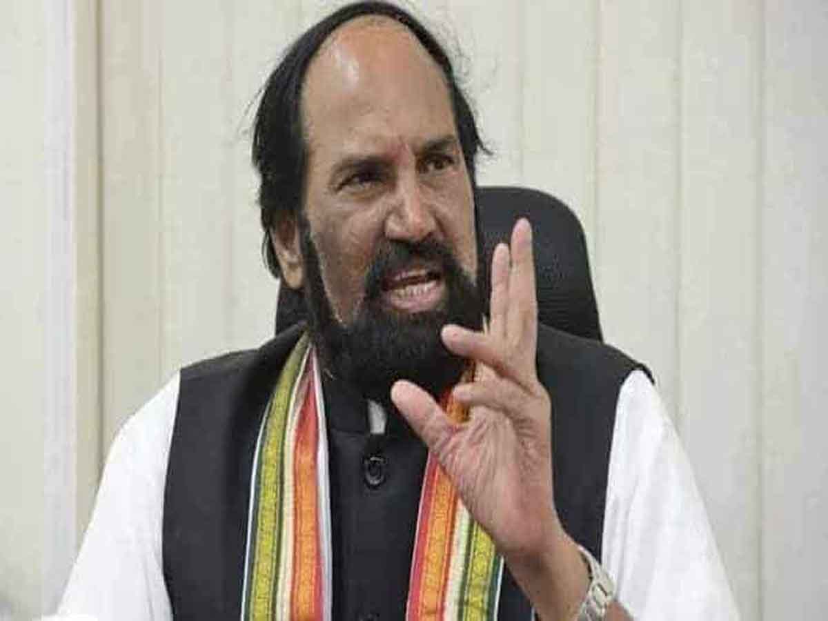 Telangana: Congress calls for regularization of striking JPS