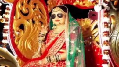 Lucknow bride flips rules; brings 'baraat' to her wedding