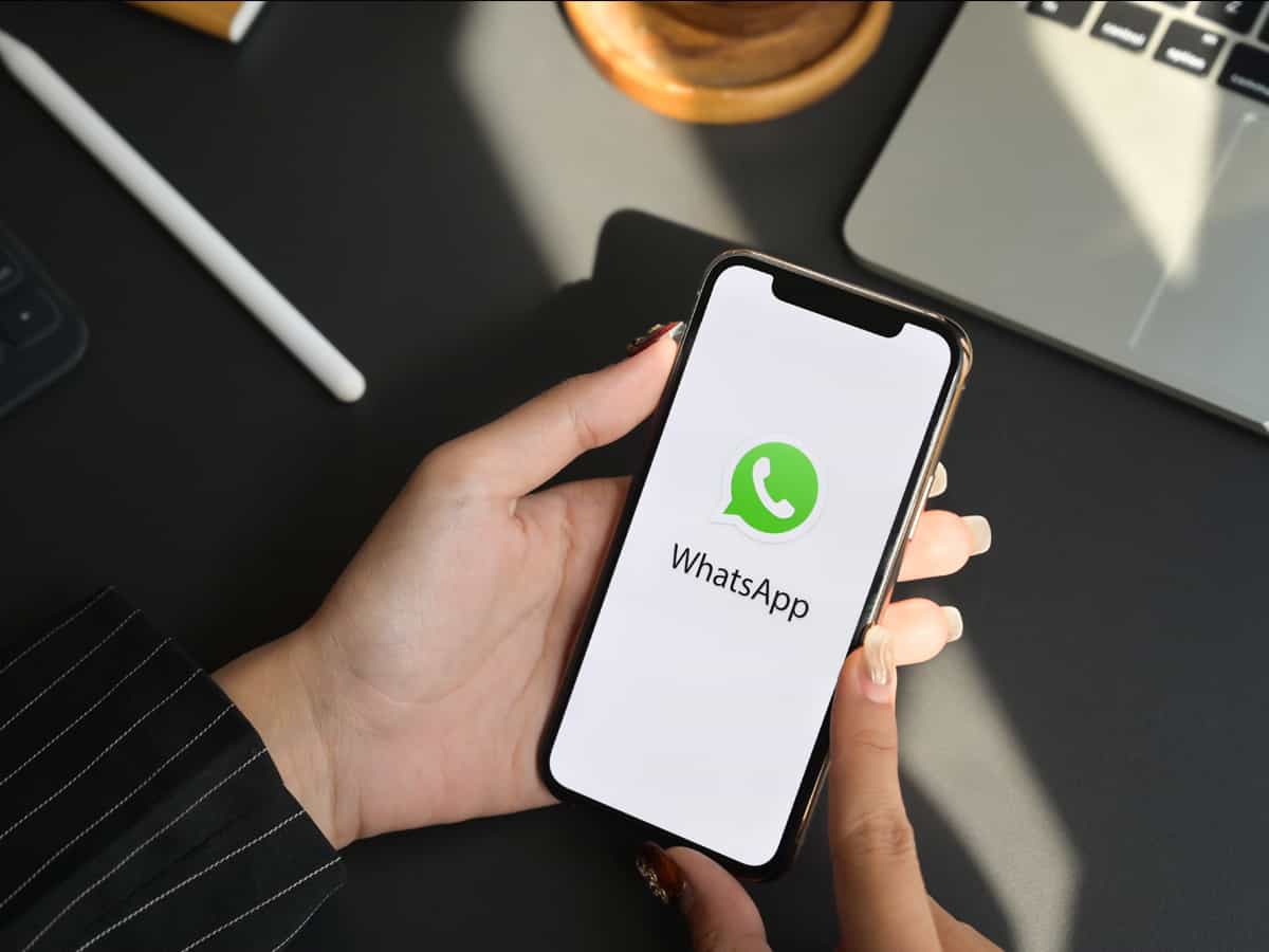 WhatsApp: 70% drop in frequently forward messages with new limit