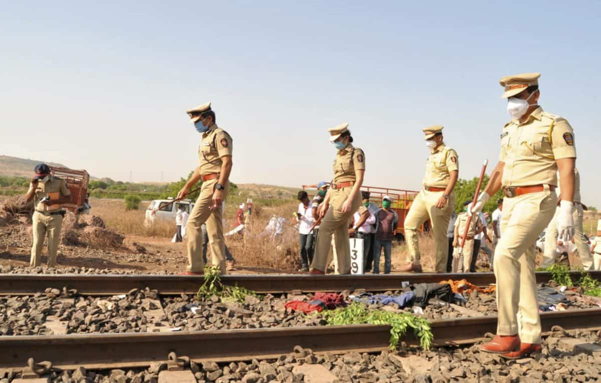 14 migrant workers crushed to death