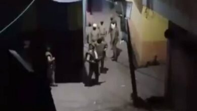 UP cops barge into Muslim homes
