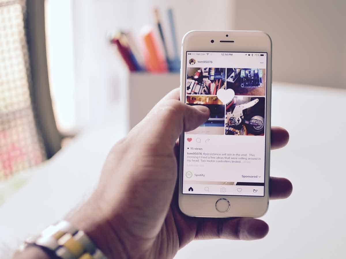 FB working on visual search for shopping on Instagram