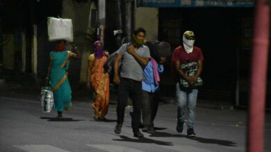 Hyderabad: Migrant workers walking for miles to reach home in Chattisgarh Photo: Mohammed Hussain