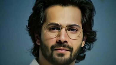 Varun Dhawan slams paparazzi for 'pointing cameras' at grieving people following death of Malaika Arora's father