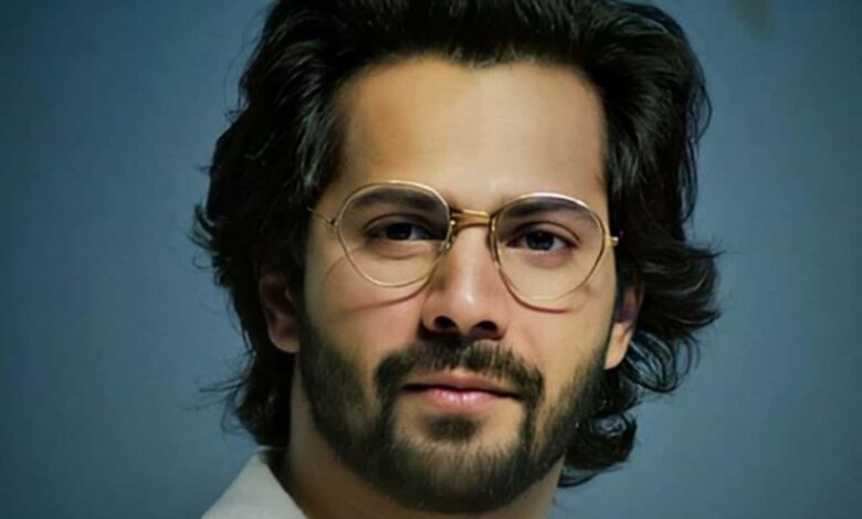 Varun Dhawan slams paparazzi for 'pointing cameras' at grieving people following death of Malaika Arora's father