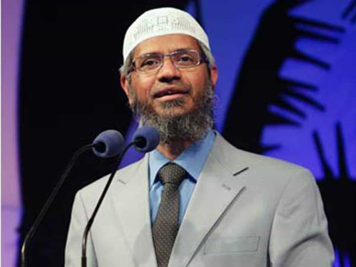 Zakir Naik donates defamation damages amount RM1.52 million to Palestinian cause