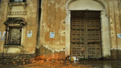 Heavy rainfall destroys Chowmahalla Palace window