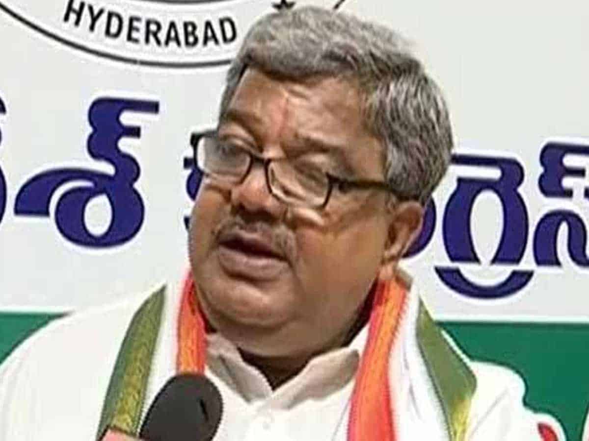 KCR Govt must increase hospitals, not crematoria for COVID patients: Gudur