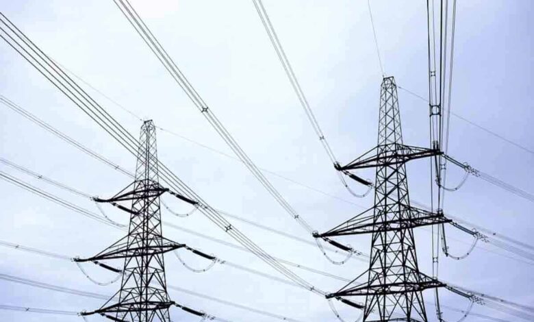 Congress slams minister for justifying inflated power bills