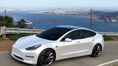 Tesla: Autopilot can see, respond to emergency lights at night