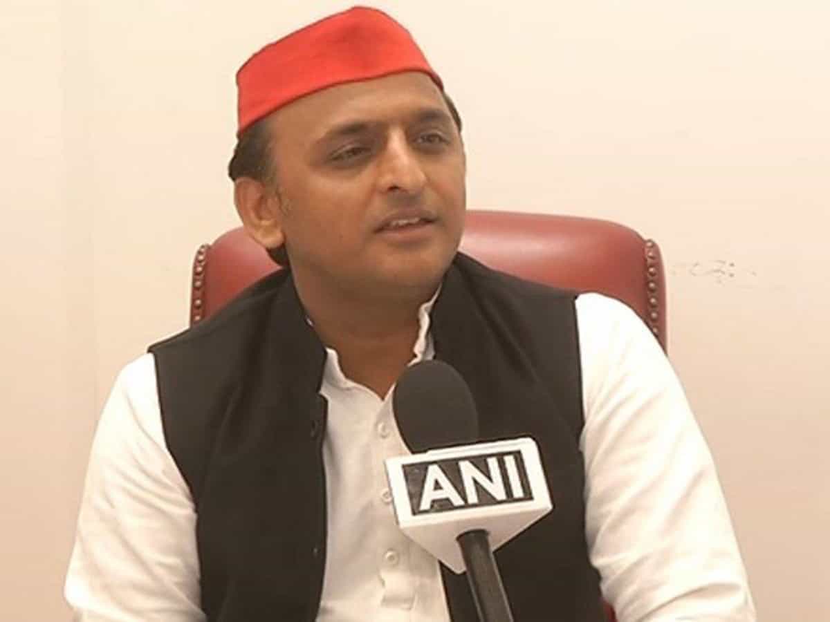 Akhilesh promises caste census within 3 months if voted to power