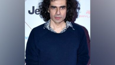 Imtiaz Ali pays a visit to his school in Patna