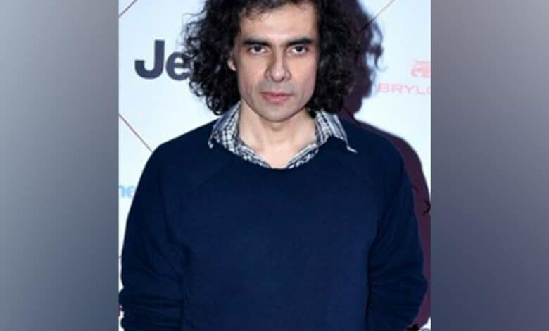 Imtiaz Ali pays a visit to his school in Patna