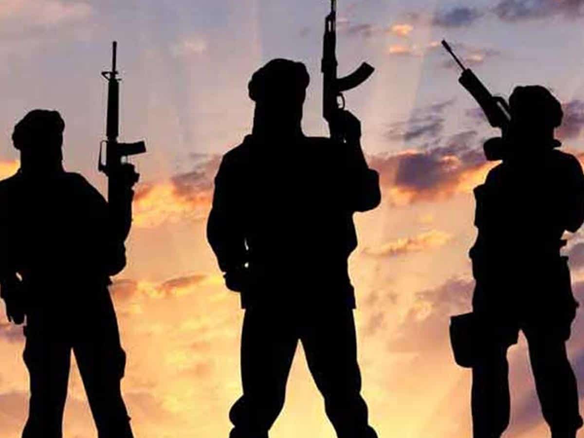 Chhattisgarh: 2 Naxalites, jawan killed in encounter in Bijapur