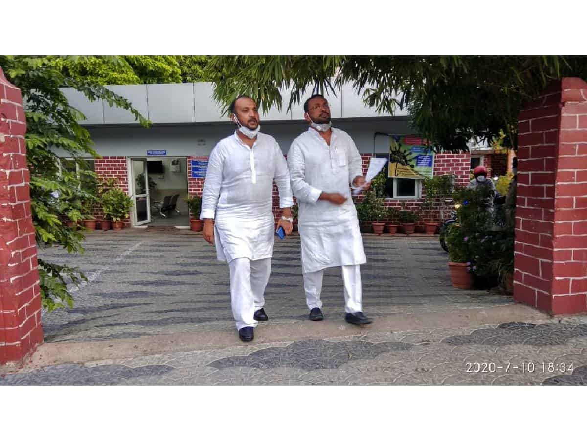 Congress demands sedition case for mosque, temple demolition