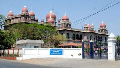 Telangana HC again extends stay on Secretariat demolition