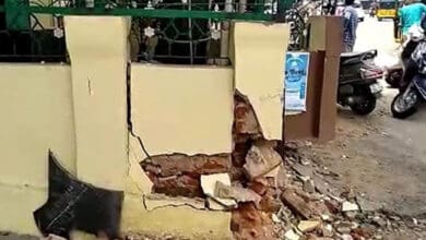 Dargah Hafeez Ali at Basheerbagh hit by drunken driver, walls damaged