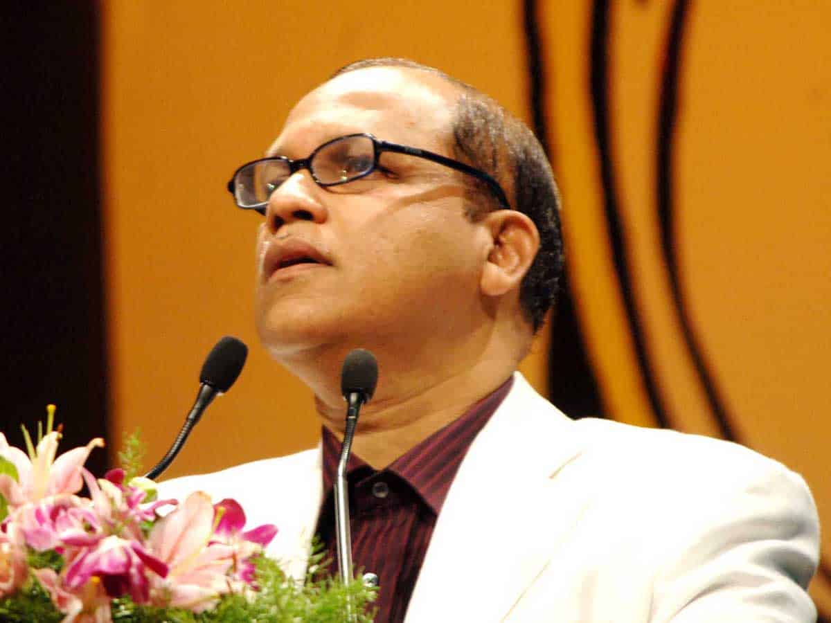Kamat opposes 3 central projects in forest areas; writes to CEC