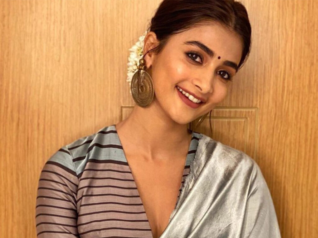 Pooja Hegde gets 11 million Instagram followers