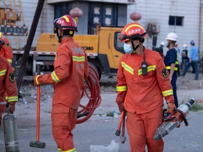 29 killed in China restaurant collapse
