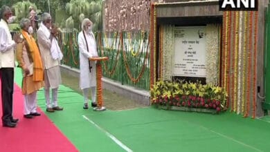PM Modi inaugurates Rashtriya Swachhata Kendra at Raj Ghat