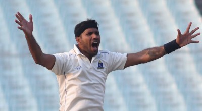 CAB hands Bengal pacer Dinda NOC, free to play for another state now